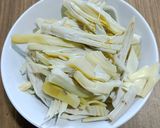 Foto langkah ke 3 dari resep Gulai Pedas Jantung Pisang.