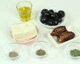 Foto del paso 1 de la receta: Paté de Aceitunas Negras... Una delicia!!