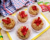 Foto langkah ke 7 dari resep Cup Mie Kornet.