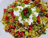 A picture of step 2 of Veggie sprouts chaat.