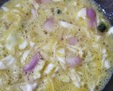 A picture of step 2 of Cabbage omlette.