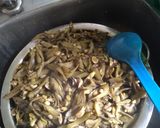 Foto del paso 3 de la receta: Ensalada frita de habas verdes