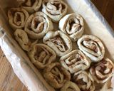 ,,Tépőscsiga” körtés töltelékkel recept fázis 10 fotója