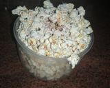 A picture of step 3 of Microwave popcorn.