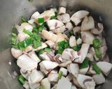 Foto del paso 5 de la receta: Pollo con champiñones