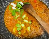 Foto langkah ke 2 dari resep Ikan Goreng Kuah Balado.