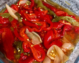 Foto del paso 1 de la receta: Bocadillo de lomo adobado picantito