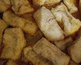 Foto langkah ke 4 dari resep Tahu pong cecek cabe hijau.