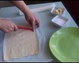 Foto del paso 1 de la receta: Caramelos de Hojaldre rellenos de chocolate Blanco y Azúcar Glass