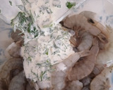 Foto del paso 4 de la receta: Camarones al ajillo🦐🧄🌿🍲