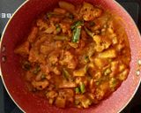 A picture of step 7 of Mix Veg Kadai.