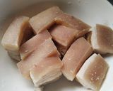 Hình bước làm 2 của món Ba rọi chiên da giòn