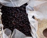 Φωτογραφία βήματος 3 της συνταγής Ελιές σταφιδάτες