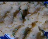 A picture of step 1 of Alo k kabab.