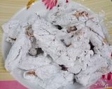 A picture of step 2 of Korean style hot wings.