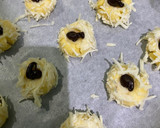 Foto langkah ke 4 dari resep Choco Cheese Thumprint Cookies.