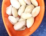 A picture of step 1 of Besan aur sooji ka halwa #Foodies&Friends.