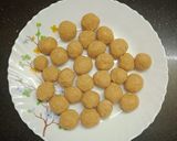 முந்திரி கொத்து (Munthiri koththu recipe in tamil) ரெசிபி ஸ்டேப் 5 புகைப்படம்