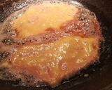 Foto del passaggio 4 della ricetta Scaloppine di maiale alla crema di cipolle