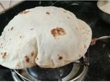 তন্দুরি রুটি রেসিপি (Tandoori Roti Recipe In Bengali)