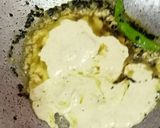A picture of step 4 of Potol / Parwal Poshto.