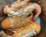 Foto langkah ke 2 dari resep Lobster Asam Manis.