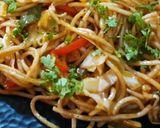 A picture of step 8 of Veg Chilli Garlic Noodles.