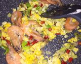 Foto langkah ke 4 dari resep Nasi Goreng Solaria.