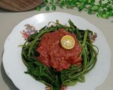 Foto langkah ke 3 dari resep Plecing Kangkung Khas Lombok.