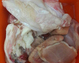 Foto langkah ke 1 dari resep Pepes ayam kemangi mudah dan praktis.