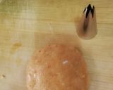 A picture of step 2 of Chicken donuts with Cheese sauce.