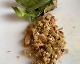 Foto langkah ke 1 dari resep Cumi Sambal Goreng Kecombrang.