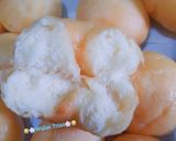 Foto langkah ke 5 dari resep Japanese Honey Donuts.