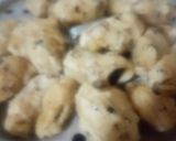 A picture of step 6 of Spicy Kolakkatai.