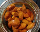 Foto langkah ke 1 dari resep Susu Kacang Almond.