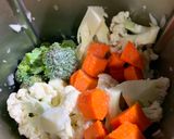 Foto del paso 2 de la receta Puré de coliflor y brócoli en Thermomix
