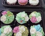 Foto langkah ke 7 dari resep Cupcake Coklat.