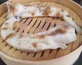 Foto del paso 3 de la receta: Merluza al shitake con lombarda al vapor y puré de boniato y zanahoria