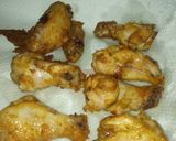 A picture of step 3 of Spicy (mild) chicken wings.