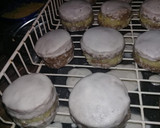 Foto del paso 4 de la receta: Alfajores de chocolate, pasteleras y baño de nieve!!