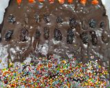 Foto langkah ke 3 dari resep Chocolate Bark.