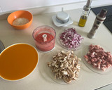 Foto del paso 1 de la receta: Arroz de secreto y setas shiitake