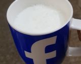 A picture of step 3 of Honey Lassi.