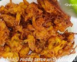 A picture of step 5 of Crispy onion pakoda / kurkuri kanda bhajji.