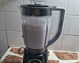 Foto del paso 5 de la receta: Licuado de arándanos y yogur