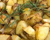 Foto del paso 2 de la receta: Papitas con romero