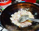 A picture of step 2 of Navrattan Pulao.