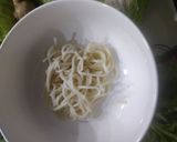 A picture of step 11 of Veg Thukpa soup with noodles.