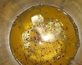 A picture of step 1 of Podi and pepper omelet.