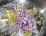 A picture of step 3 of Buttery bhaji bun.
